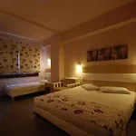 Manthos Blue Hotel