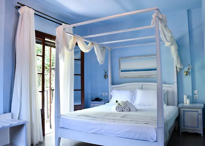 Manthos Blue Hotel 3*