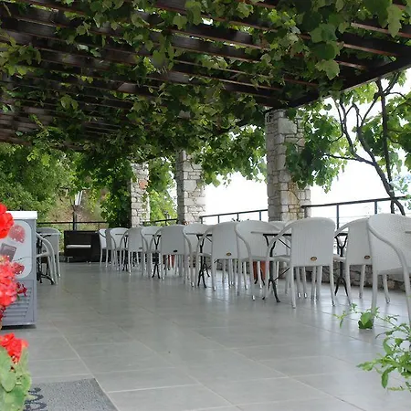 Manthos Blue Hotel