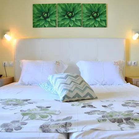Hotel Manthos Blue 3*
