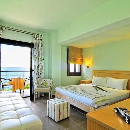 Manthos Blue Hotel 3*